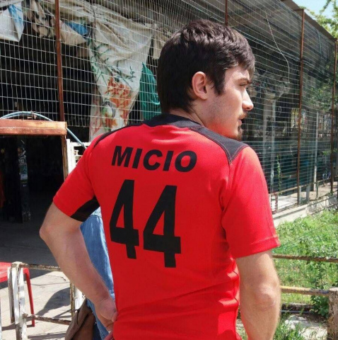 Foto di Valerio detto Micio sul campo di Acrobax