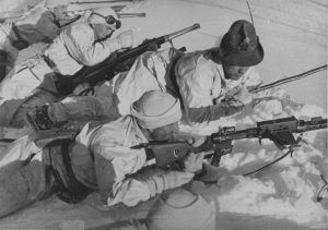 Foto di soldati italiani durante la seconda guerra mondiale