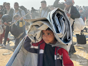 ritorno degli sfollati via Al-Rasheed Street dopo il cessate il fuoco, gennaio 2025, Gaza
